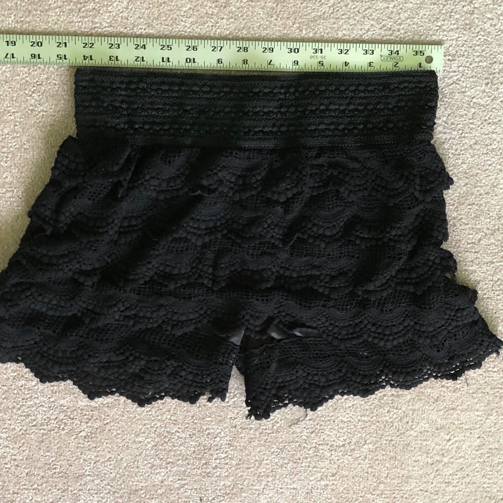 Lacy Ruffle Shorts
